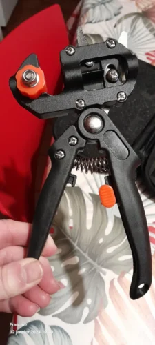 Škarje za cepljenje in obrezovanje drevja | HyperCut 2.0 photo review