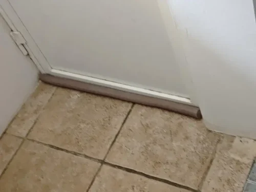 DUAL FOAMY | penasta zaščita za vrata proti mrazu, hrupu in insektom photo review